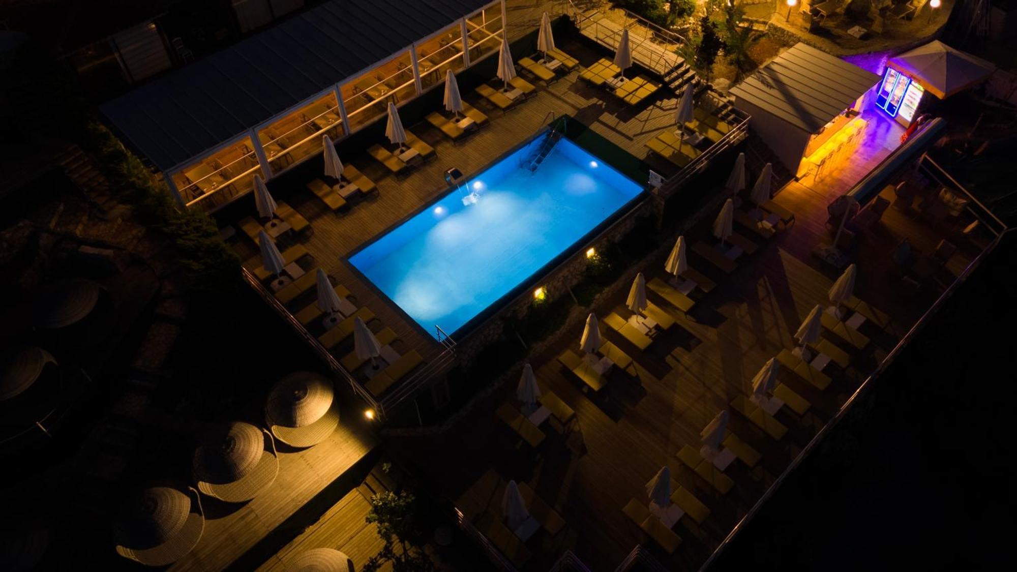 Greenbeach Hotel Kalkan Exteriör bild