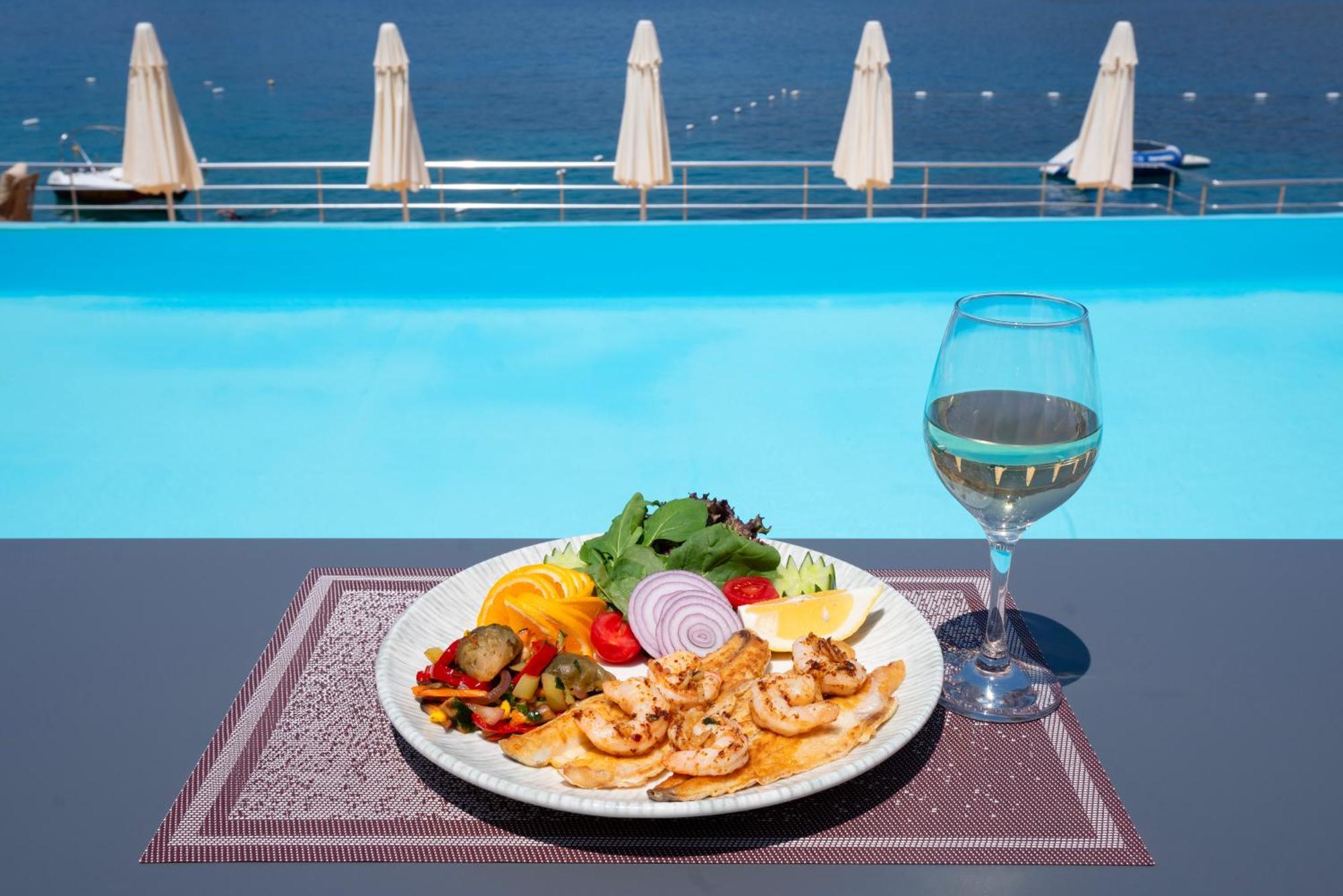 Greenbeach Hotel Kalkan Exteriör bild
