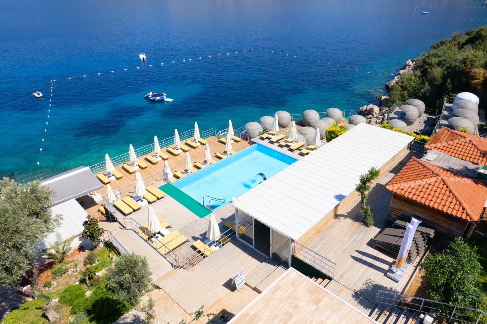 Greenbeach Hotel Kalkan Exteriör bild