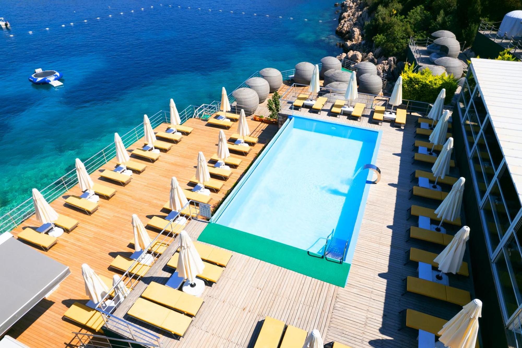 Greenbeach Hotel Kalkan Exteriör bild